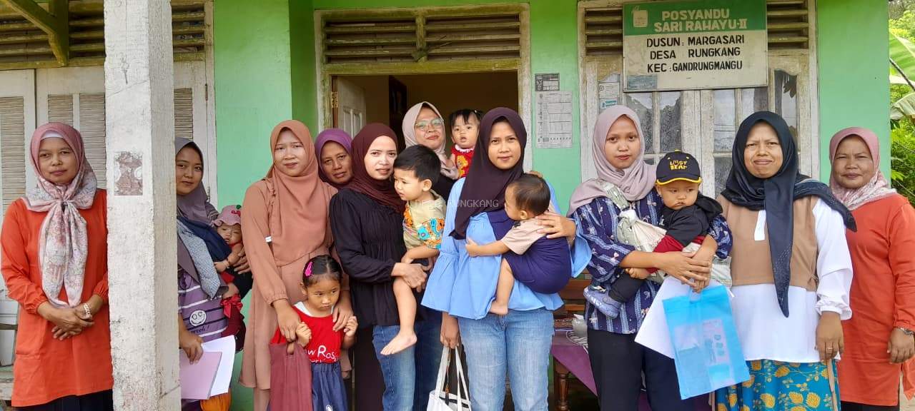 KEGIATAN POSYANDU SARI RAHAYU 2 DESA RUNGKANG