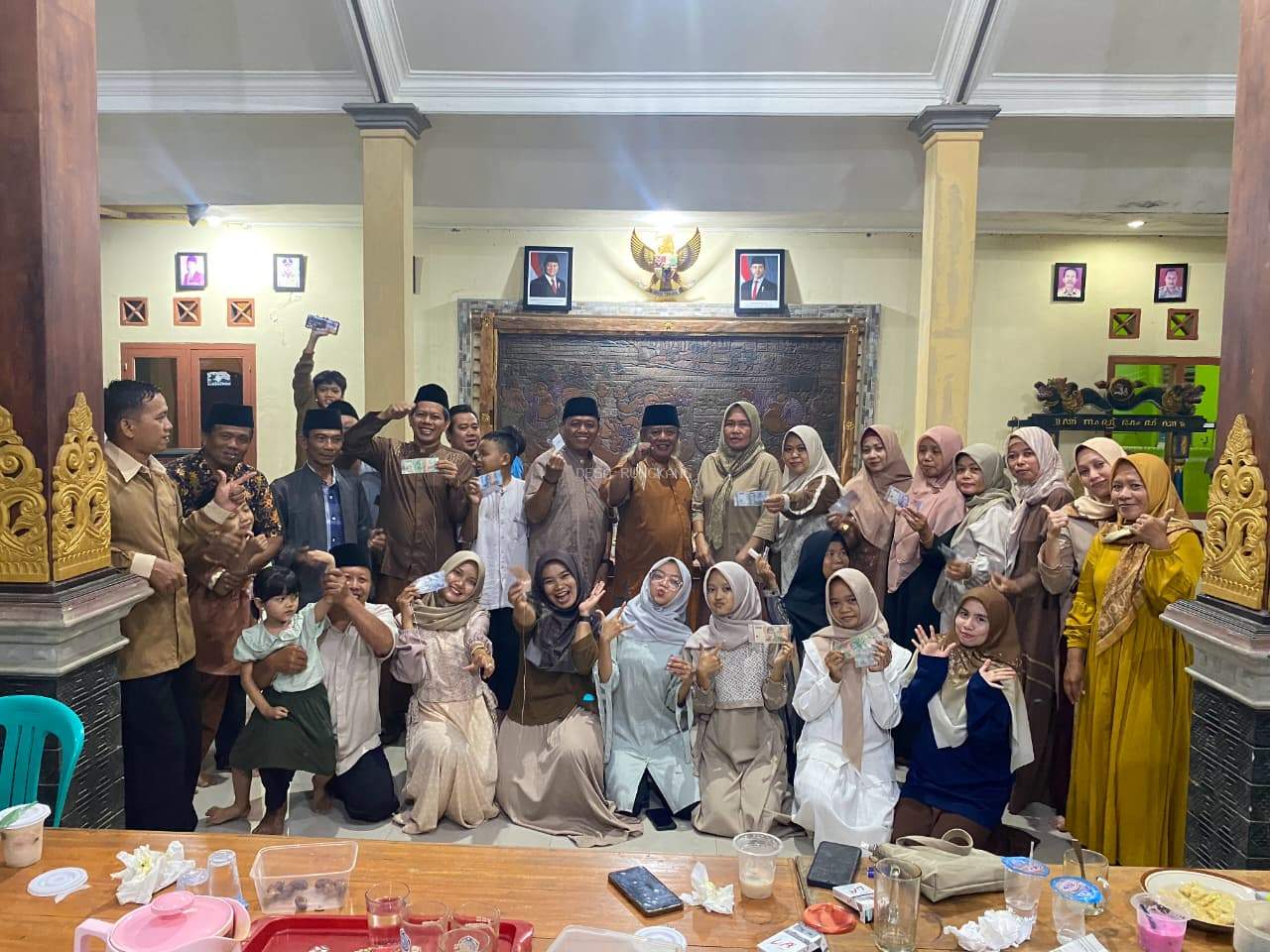 Kegiatan Buka Bersama dan Silaturahmi Keluarga Besar Pemerintah Desa Rungkang